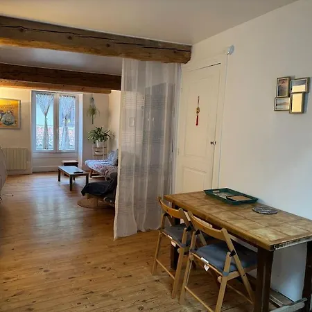 Apartment Duplex Quartier Historique Au Pied De La Bastille